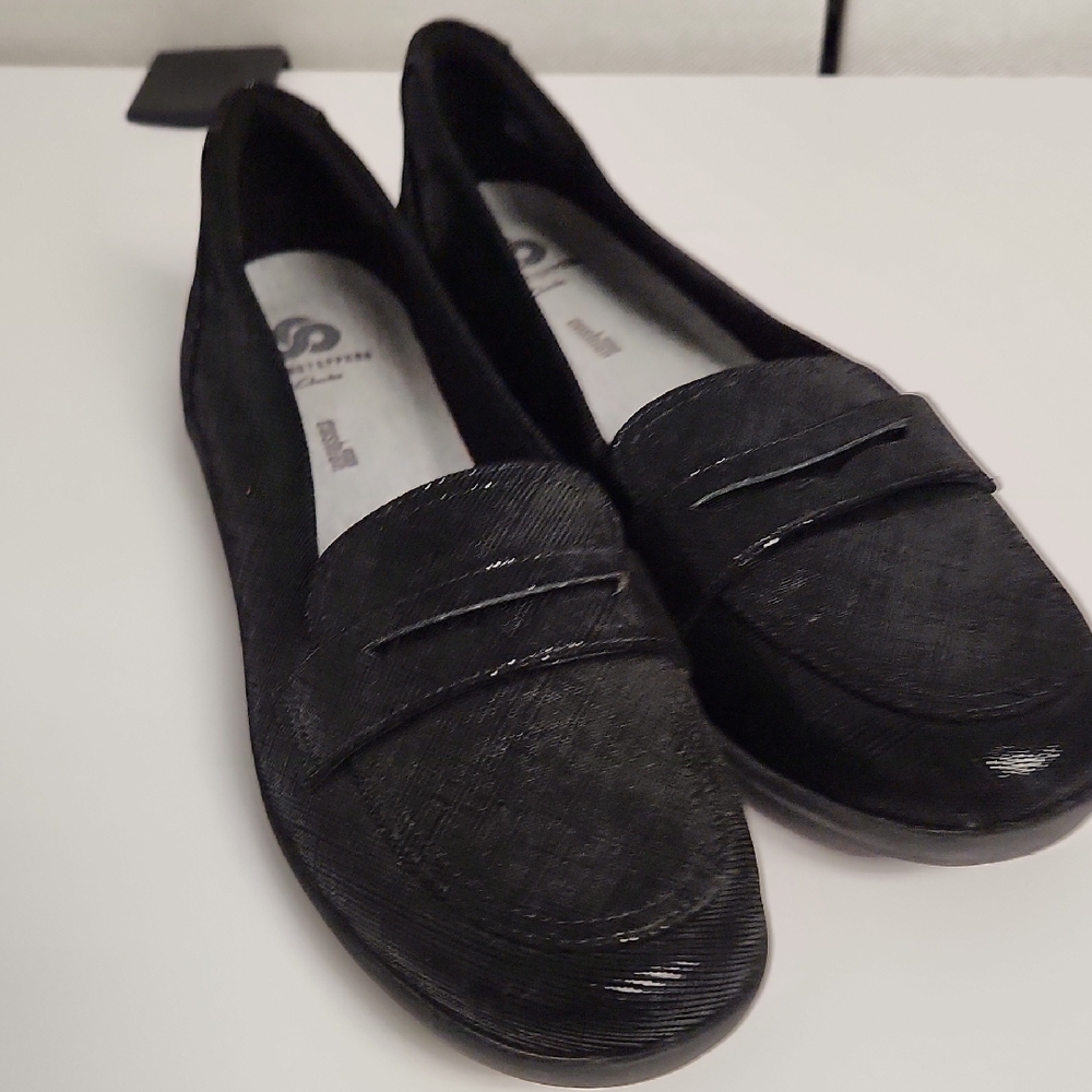 Clarks Cloudsteppers Loafers